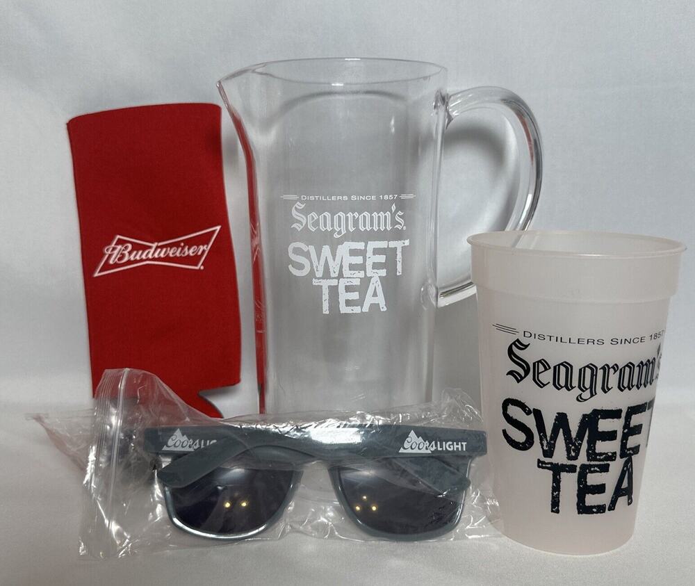 Seagram’s Sweet Tea, Budweiser, Coors Light, And Stobi Promoter Lot Of 6 Items